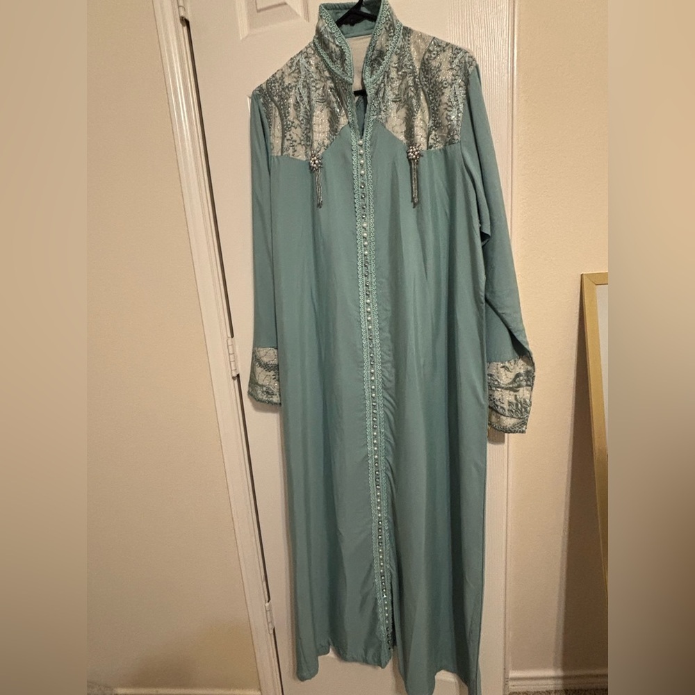 Elegant Green Embroidered Jacket